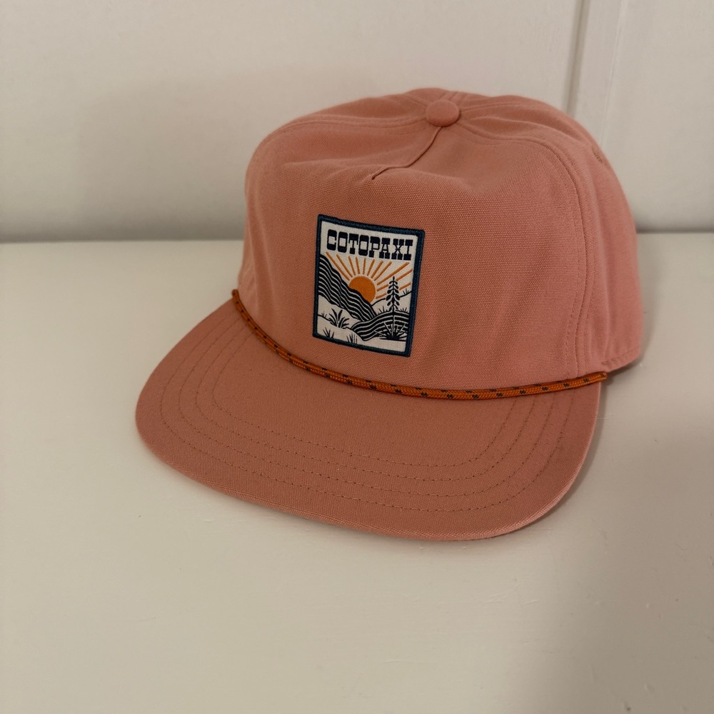 Cotopaxi Women’s Coral Hat